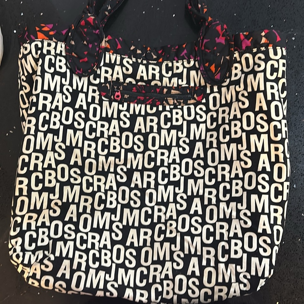 Marc Jacobs Jumbo Quilted Bag - Picture 4 of 9